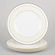 L'Art presents: Villeroy & Boch, set of four dinner plates.
