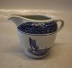 Klosterkælderen presents: 0954-46 Creamer 8 cm 15 cl. Aluminia Faience Tranquebar Navy # 46