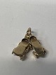 Antik Huset presents: Roller skates, shoes Pendants / Charms in 14 carat gold.Height: 1.8 cm.