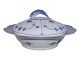 Antik K presents: Blue Fluted PlainLarge round fish bowl 26 cm.