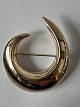 Antik Huset presents: Hans Hansen; Brooch of 14 kt. gold.Measurements 4.8 cm x 4.1 cm.