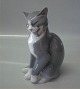 B&G 2256 Cat sitting Svend Jespersen 18 cm