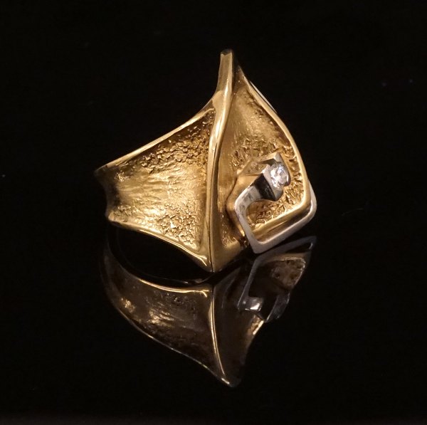 Ole Lynggaard, Dänemark: Ring aus 14kt Gold. Ringgr. 52