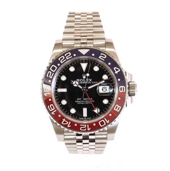 Rolex GMT Master II 126710BLRO stål. Dansk sæt. Uret fremstår i nydelig stand  
og leveres med box og papirer. Købt hos Klarlund 01.06.21. D: 40mm