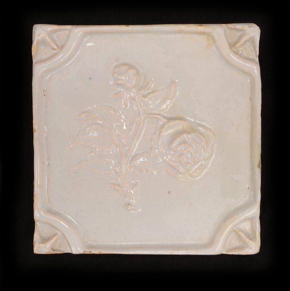 Rare Danish relief tile. Copenhagen circa 1740. Size: 13x13cm