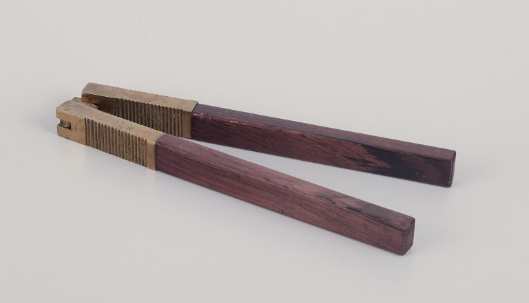 Hepe, Denmark.Nutcracker in hardwood and brass.