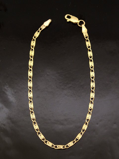 14 carat gold bracelet