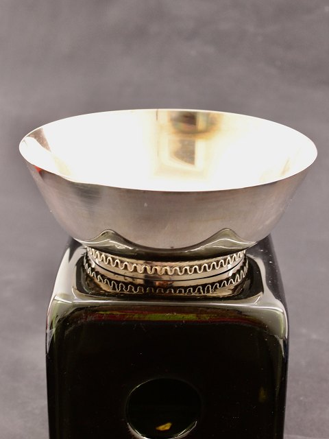 Sigvard Bernadotte for Georg Jensen.  skål af sterling sølv #904
