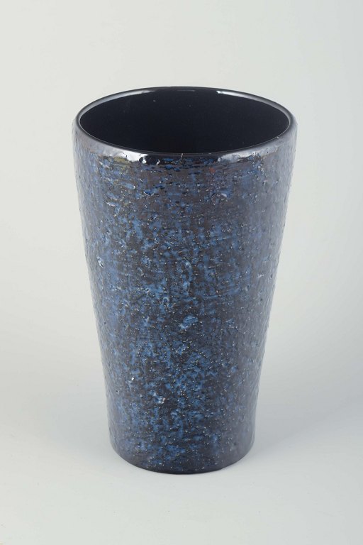 Ingrid Atterberg for Upsala-Ekeby
Keramikvase, model 2456, 1960’erne.