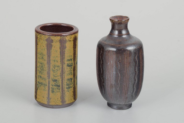 WallakråTwo unique miniature vases, 1960/70s.