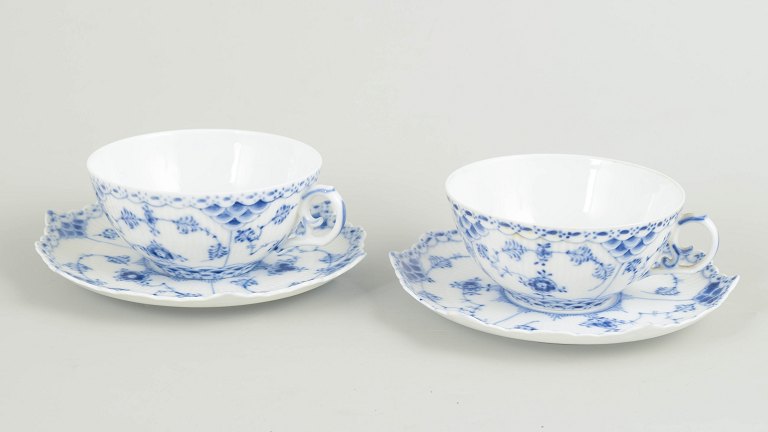 Royal Copenhagen, Blue Fluted Full Lace tea cups with saucers, set of 2.