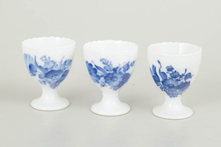Royal Copenhagen, Blue Flower Curved set of three egg cups.