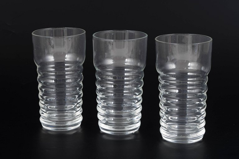 Nanny Still for Riihimäen Lasi, sæt af tre små drikkeglas.